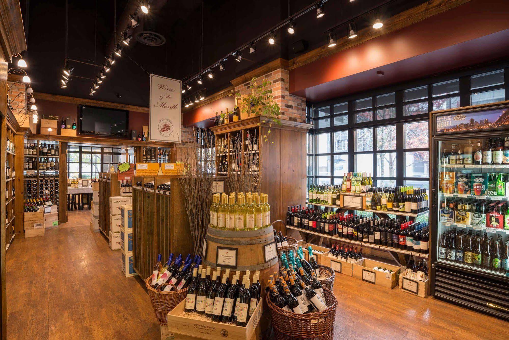 La Grande Residence At The Sutton Place Hotel Vancouver Ngoại thất bức ảnh The interior of a typical wine shop
